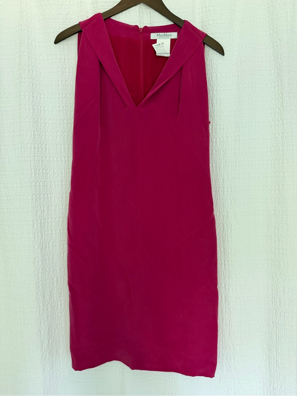 MaxMara Sleeveless V-Neck Dress in Fuchsia Pink